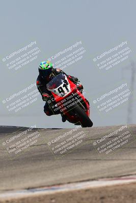 media/May-22-2023-Fastrack Riders (Mon) [[ae7626d9d8]]/Level 2/1230pm (Outside Grapevine)/